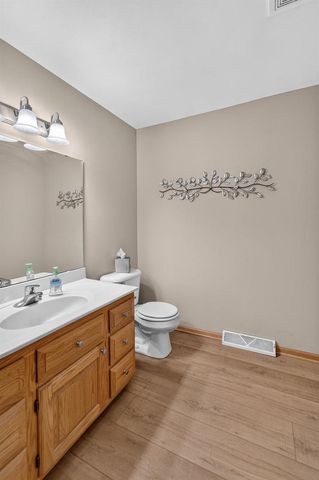 3222 Dorchester Way, Madison, WI 53719