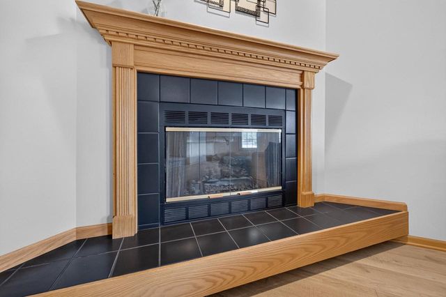 3222 Dorchester Way, Madison, WI 53719