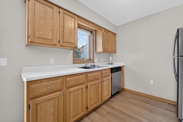 3222 Dorchester Way, Madison, WI 53719