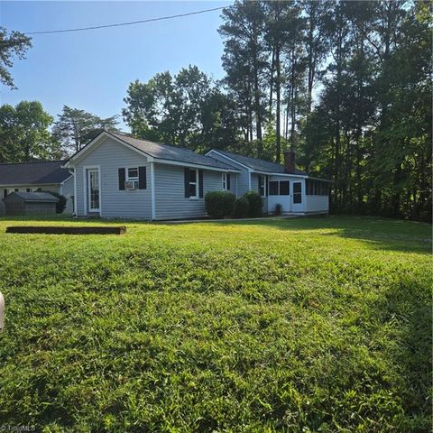 3320 Spring Street, Greensboro, NC 27405