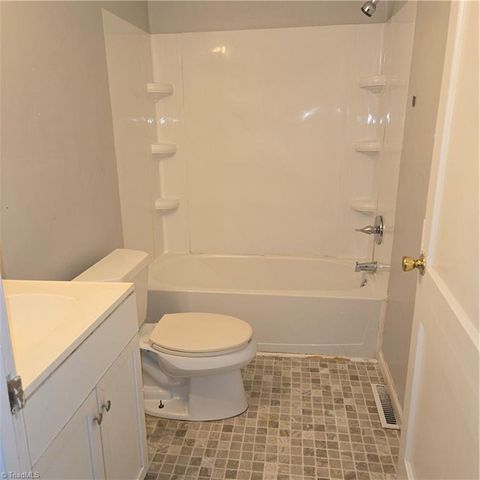3320 Spring Street, Greensboro, NC 27405