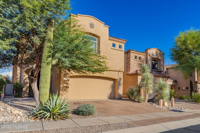 5790 N Loft Lane, Tucson, AZ 85718