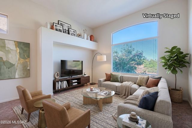 5790 N Loft Lane, Tucson, AZ 85718