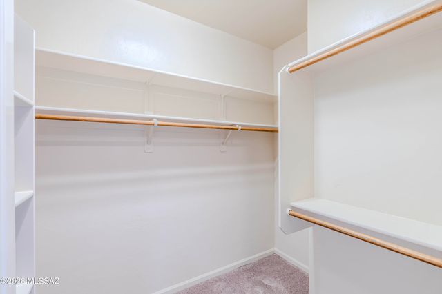 5790 N Loft Lane, Tucson, AZ 85718