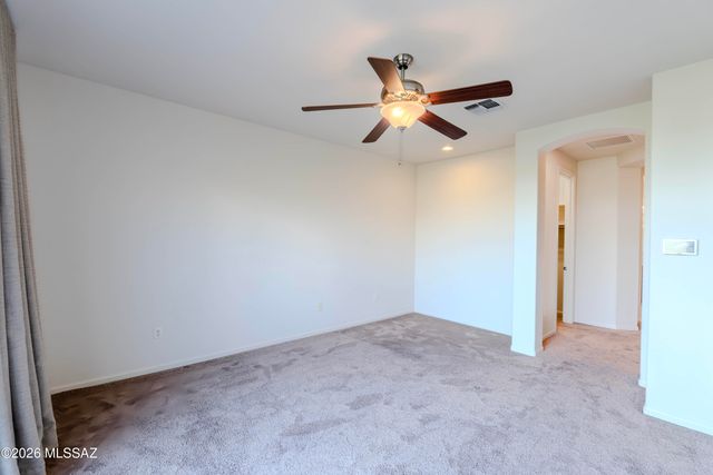 5790 N Loft Lane, Tucson, AZ 85718