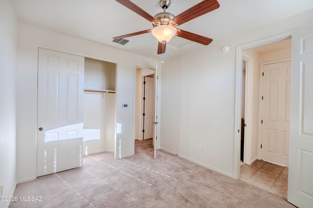 5790 N Loft Lane, Tucson, AZ 85718