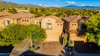 5790 N Loft Lane, Tucson, AZ 85718