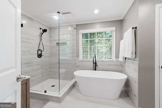 10785 Grenadier Lane, Alpharetta, GA 30022