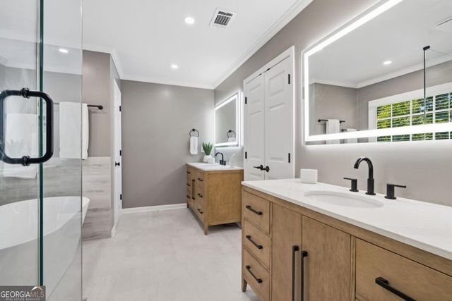 10785 Grenadier Lane, Alpharetta, GA 30022