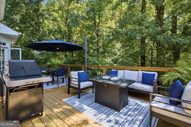 10785 Grenadier Lane, Alpharetta, GA 30022