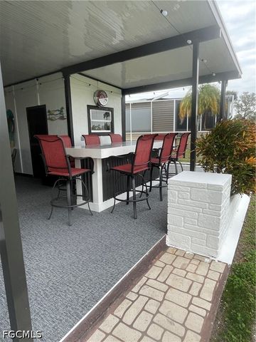 335 Nicklaus BLVD, North Fort Myers, FL 33903