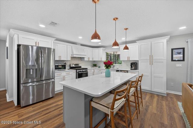 1296 Harbor Town Circle, Melbourne, FL 32940