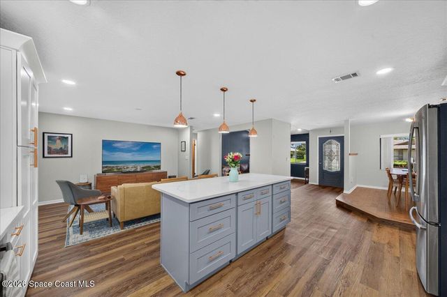 1296 Harbor Town Circle, Melbourne, FL 32940