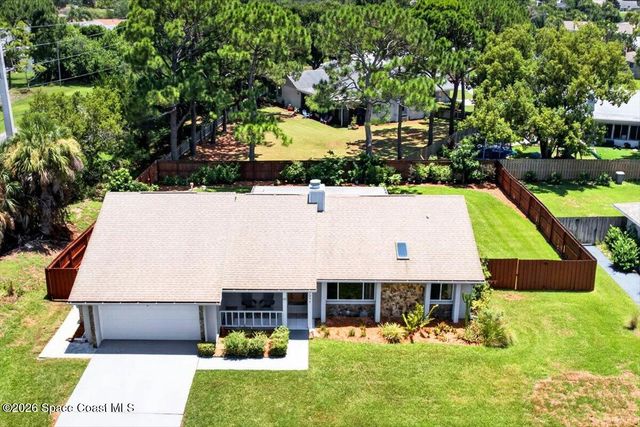 1296 Harbor Town Circle, Melbourne, FL 32940