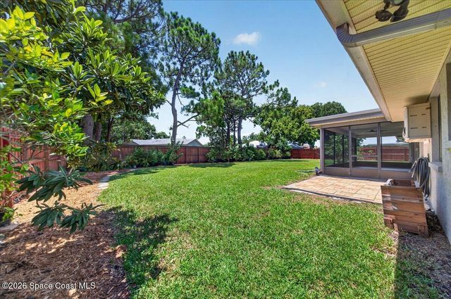 1296 Harbor Town Circle, Melbourne, FL 32940