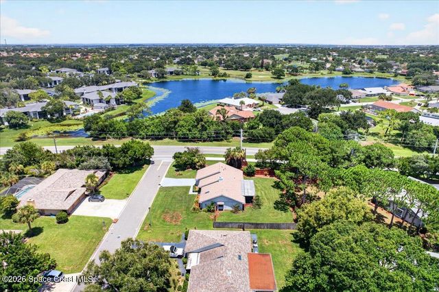 1296 Harbor Town Circle, Melbourne, FL 32940