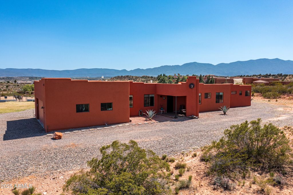 7375 E SLIDING Stop Lane, Cornville, AZ 86325