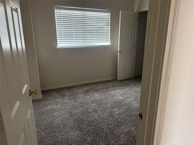 2623 Eastwood LN, Round Rock, TX 78664