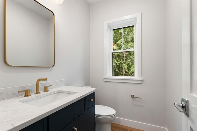 89 Spring St, Lexington, MA 02421