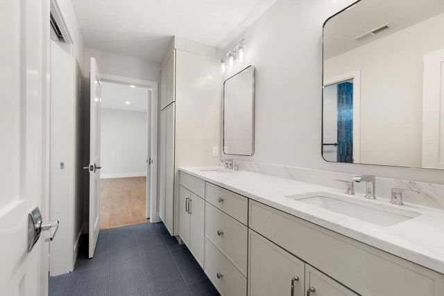 89 Spring St, Lexington, MA 02421