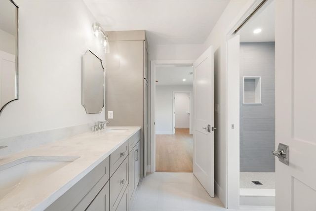 89 Spring St, Lexington, MA 02421