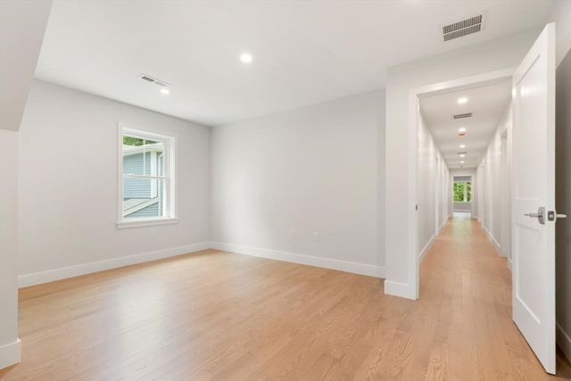 89 Spring St, Lexington, MA 02421