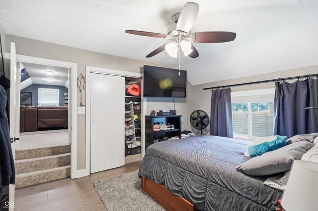 1954 Lakeview Drive, Avon, IN 46123