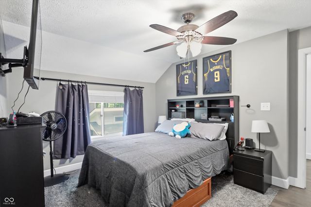 1954 Lakeview Drive, Avon, IN 46123