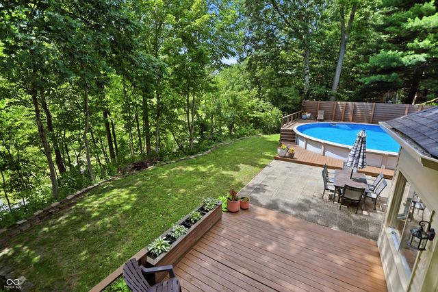 1954 Lakeview Drive, Avon, IN 46123