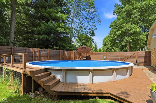 1954 Lakeview Drive, Avon, IN 46123