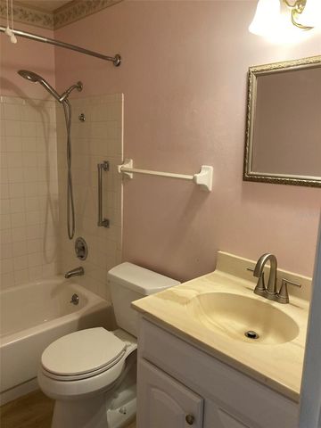 5725 80TH STREET N 315, St Petersburg, FL 33709