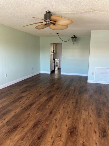 5725 80TH STREET N 315, St Petersburg, FL 33709