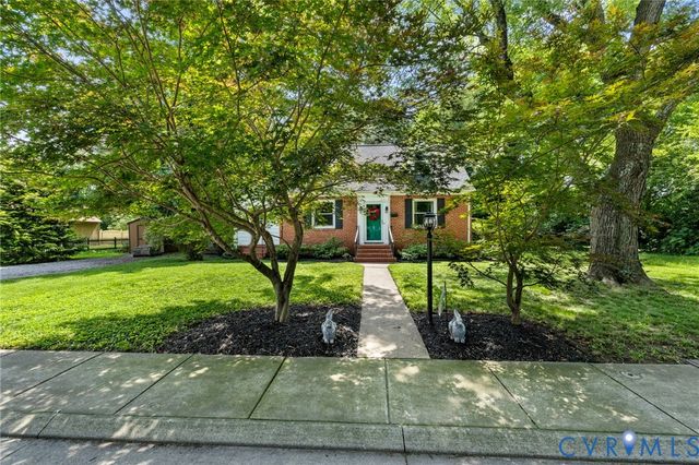 103 N James St, Ashland, VA 23005