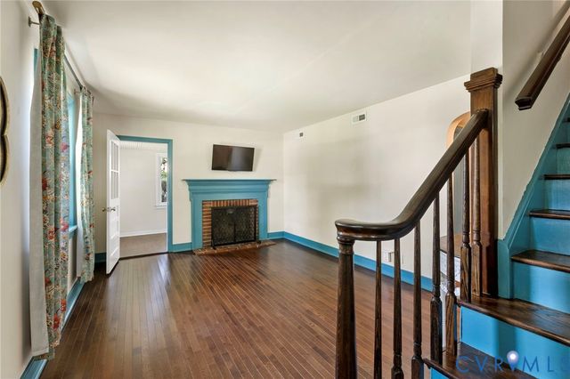 103 N James St, Ashland, VA 23005