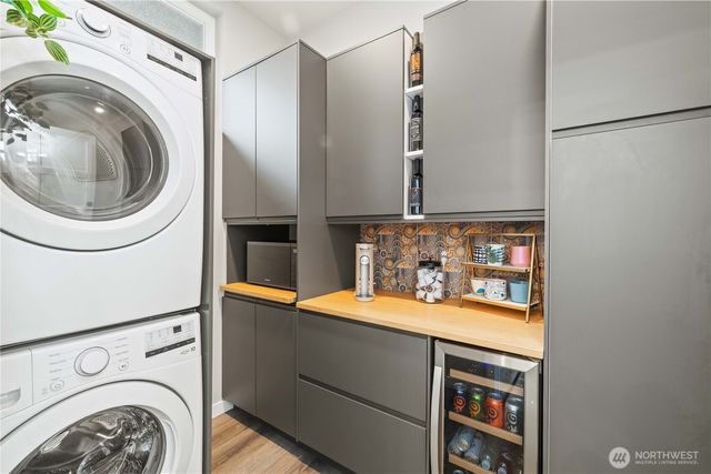 1208 Harrington Avenue NE, Renton, WA 98056