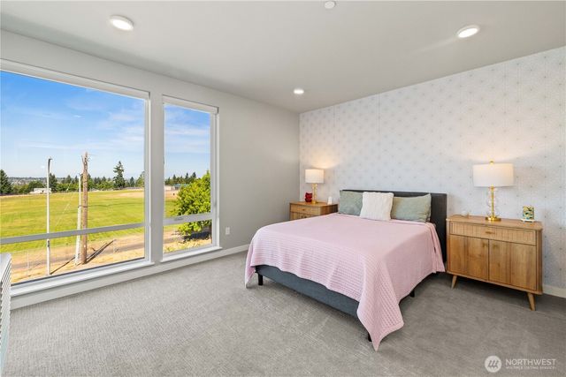 1208 Harrington Avenue NE, Renton, WA 98056