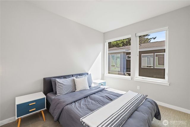 1208 Harrington Avenue NE, Renton, WA 98056