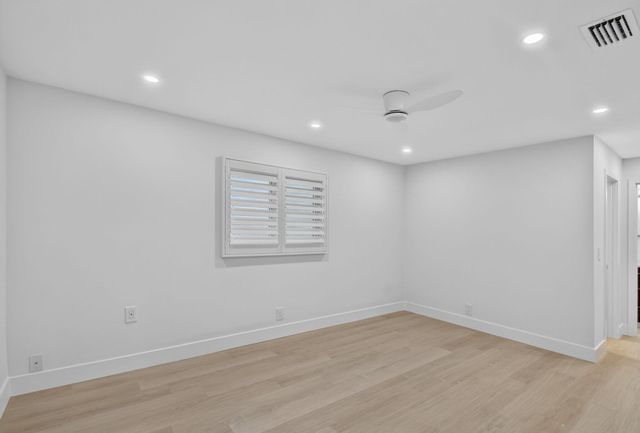 1304 SW 23rd Street, Boynton Beach, FL 33426