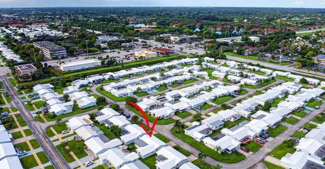 1304 SW 23rd Street, Boynton Beach, FL 33426