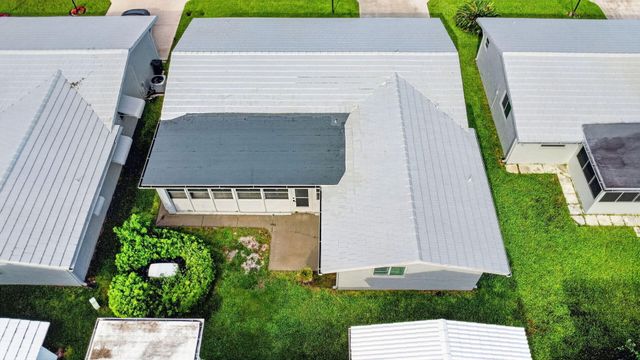 1304 SW 23rd Street, Boynton Beach, FL 33426