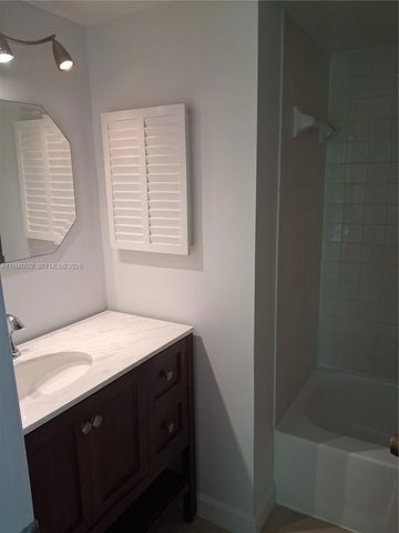 8401 SW 107th Ave 345E, Miami, FL 33173