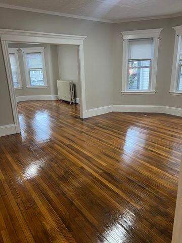 517 Cottage Street, New Bedford, MA 02740