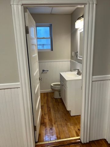 517 Cottage Street, New Bedford, MA 02740