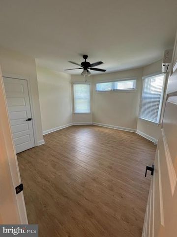 437A POPLAR AVE, Woodbury Heights, NJ 08097