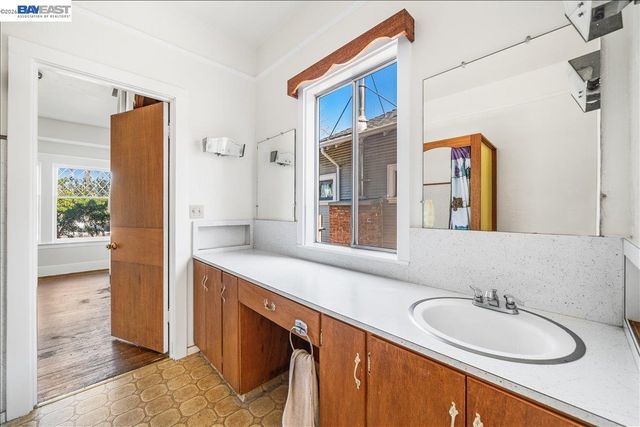 2463 6Th St, Livermore, CA 94550