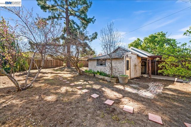 2463 6Th St, Livermore, CA 94550