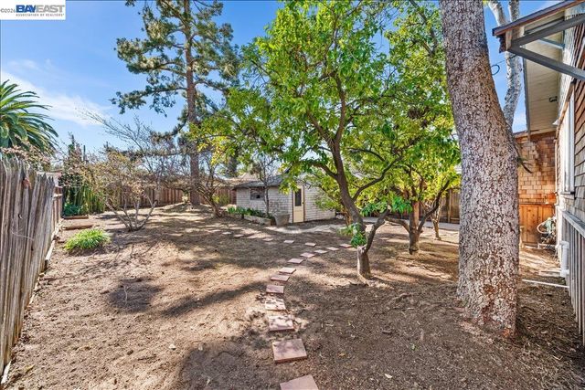 2463 6Th St, Livermore, CA 94550