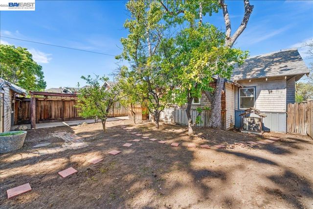 2463 6Th St, Livermore, CA 94550