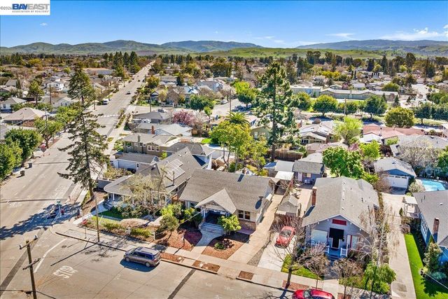 2463 6Th St, Livermore, CA 94550