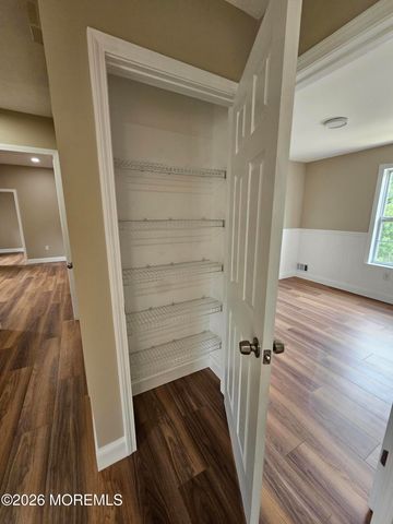 73 Timberline Road, Bayville, NJ 08721